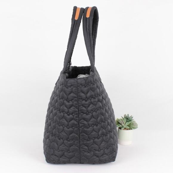 Brighton Knox Extra Large Tote Bag - Picture 3 of 9
